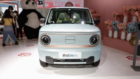 2025 Geely Panda Mini, Çin’de 6850 dolara satışa sunuldu: Elektrikli şehir otomobilinde yenilikler dikkat çekiyor